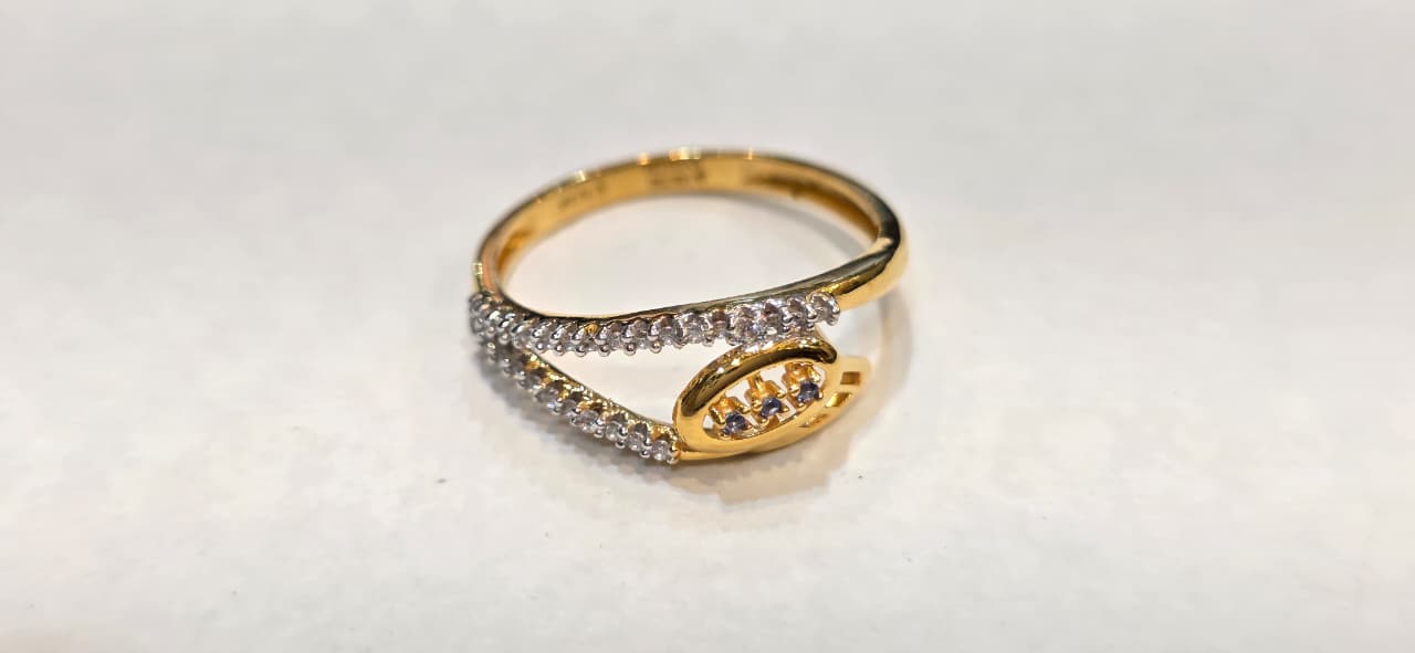 Modern Gold Solitaire Ring